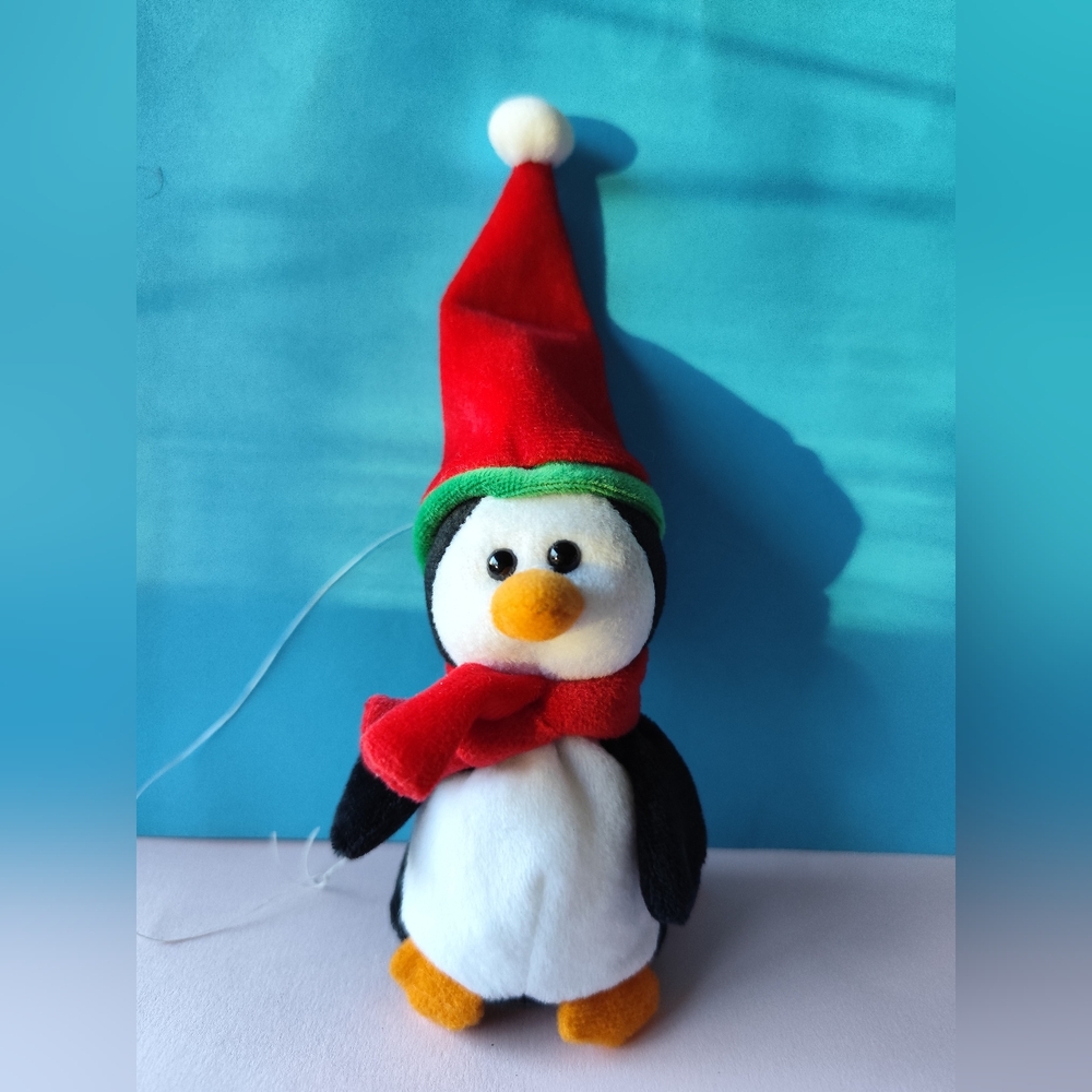 Ty Jingle Beanie "Sleddy" Black/White Penguin w/Red Stocking Cap & Scarf 2007